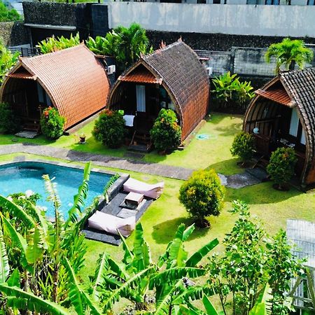 Pondok Sari Homestay Ungasan Exterior foto