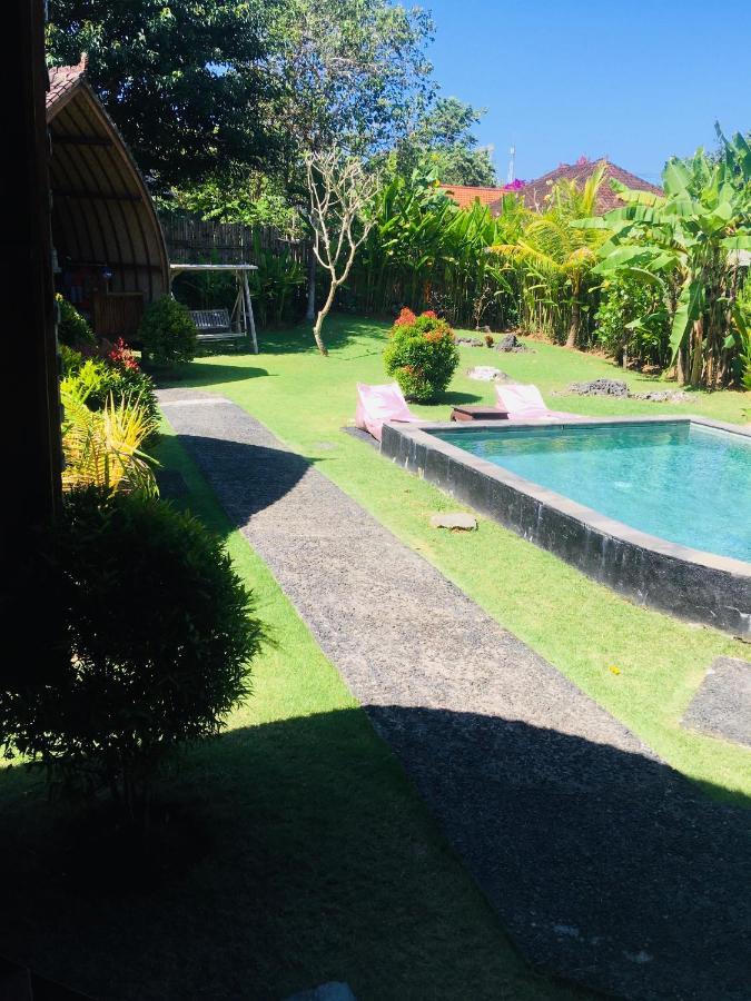 Pondok Sari Homestay Ungasan Exterior foto