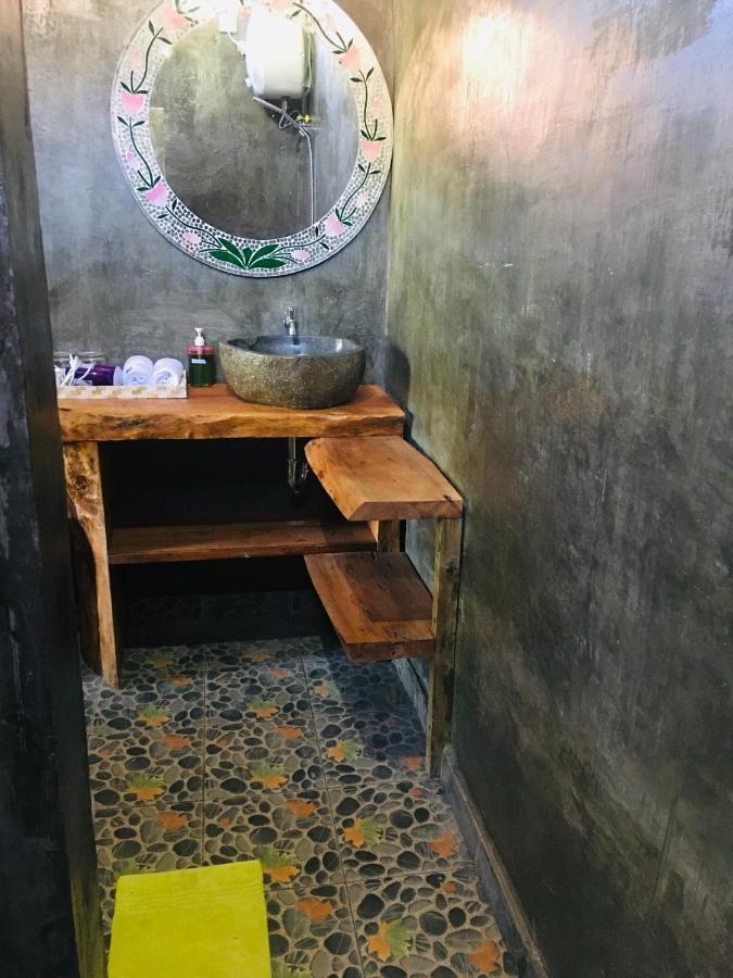 Pondok Sari Homestay Ungasan Exterior foto